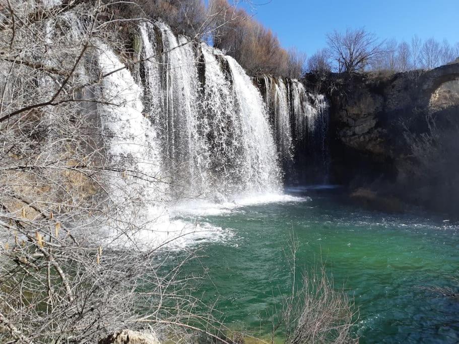 Casa Rural La Endrina Terriente エクステリア 写真