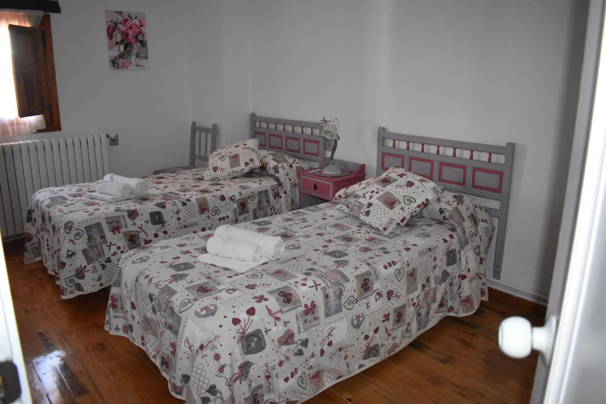 Casa Rural La Endrina Terriente エクステリア 写真